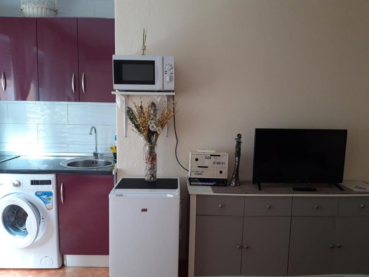Almudena Estudio Torrevieja Luaran gambar