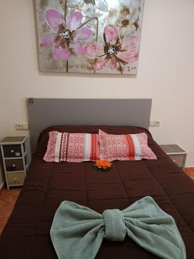 Almudena Estudio Torrevieja Luaran gambar
