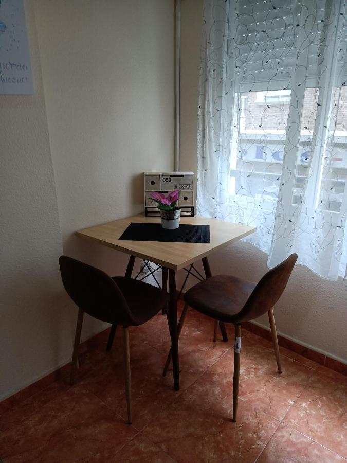 Almudena Estudio Torrevieja Luaran gambar